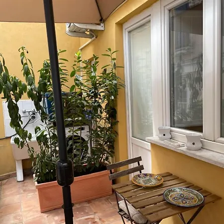 Nel Borgo Di Palazzetto Terra-cielo Semesterbostad Gaeta